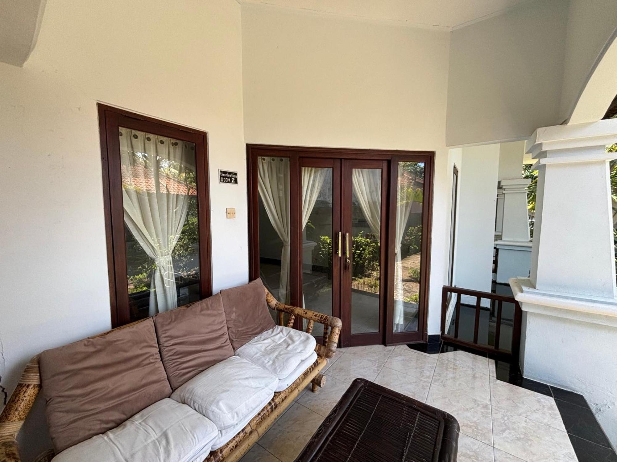 Bahari Beach Amed Екстериор снимка