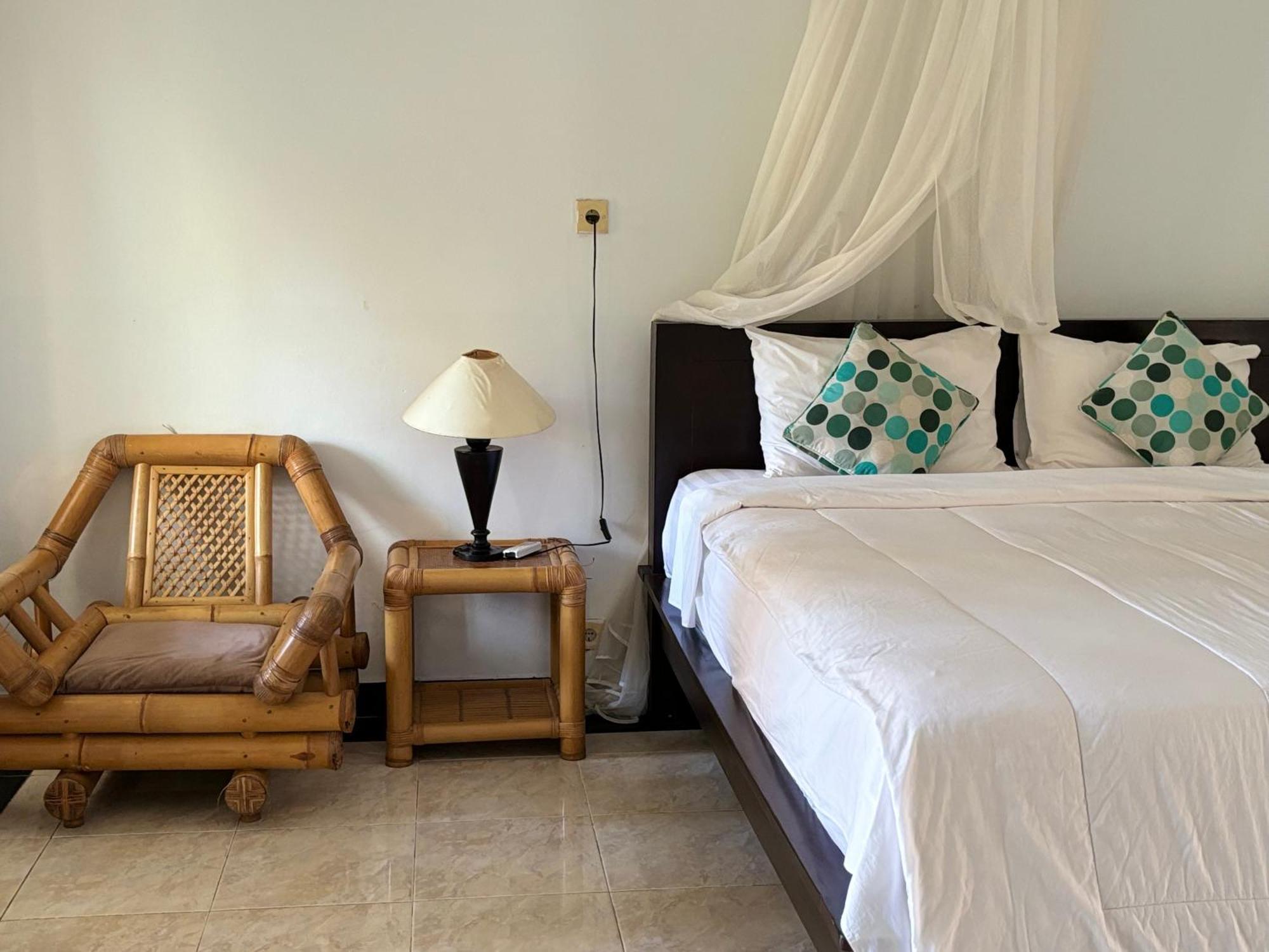 Bahari Beach Amed Екстериор снимка