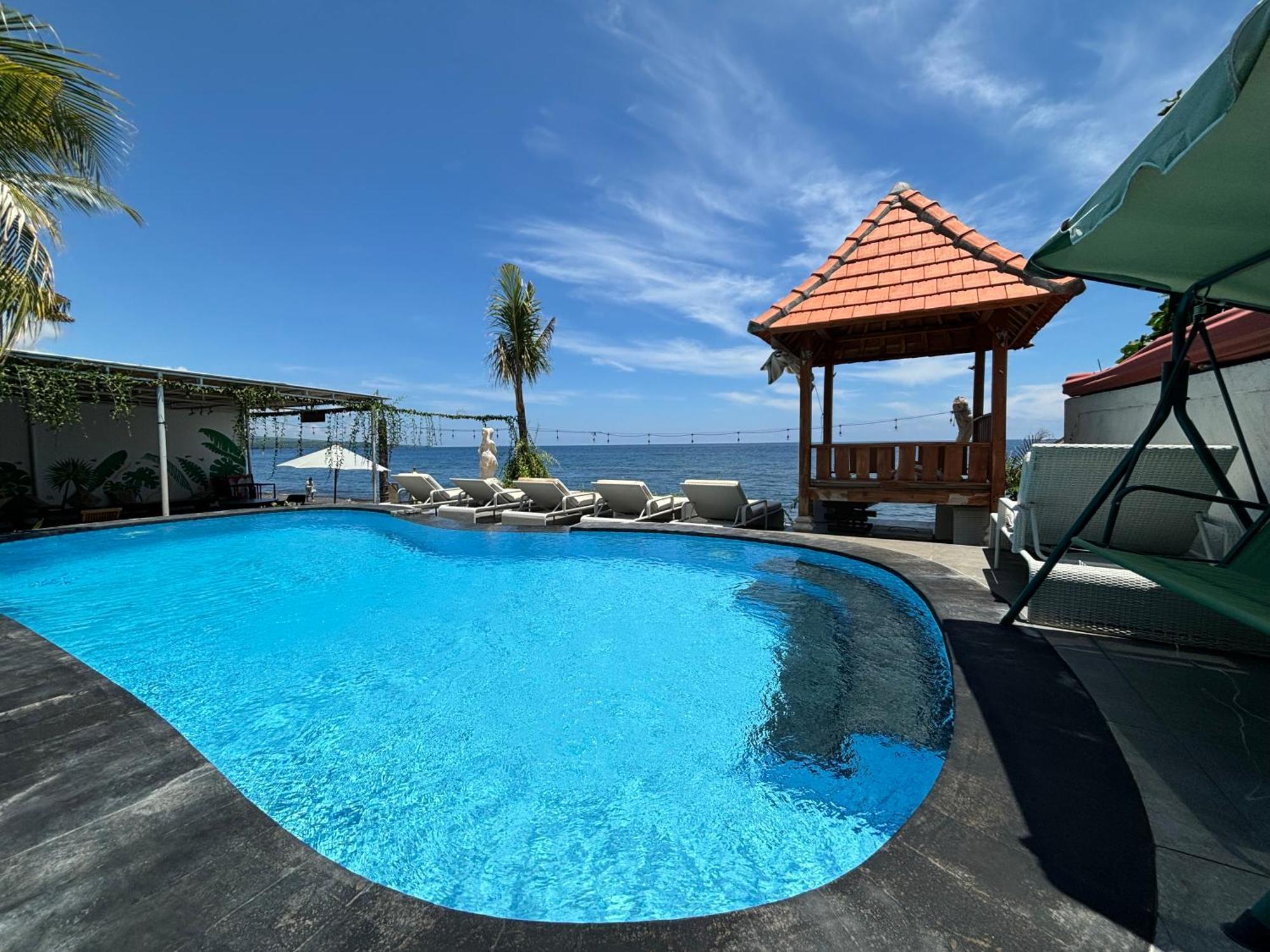 Bahari Beach Amed Екстериор снимка