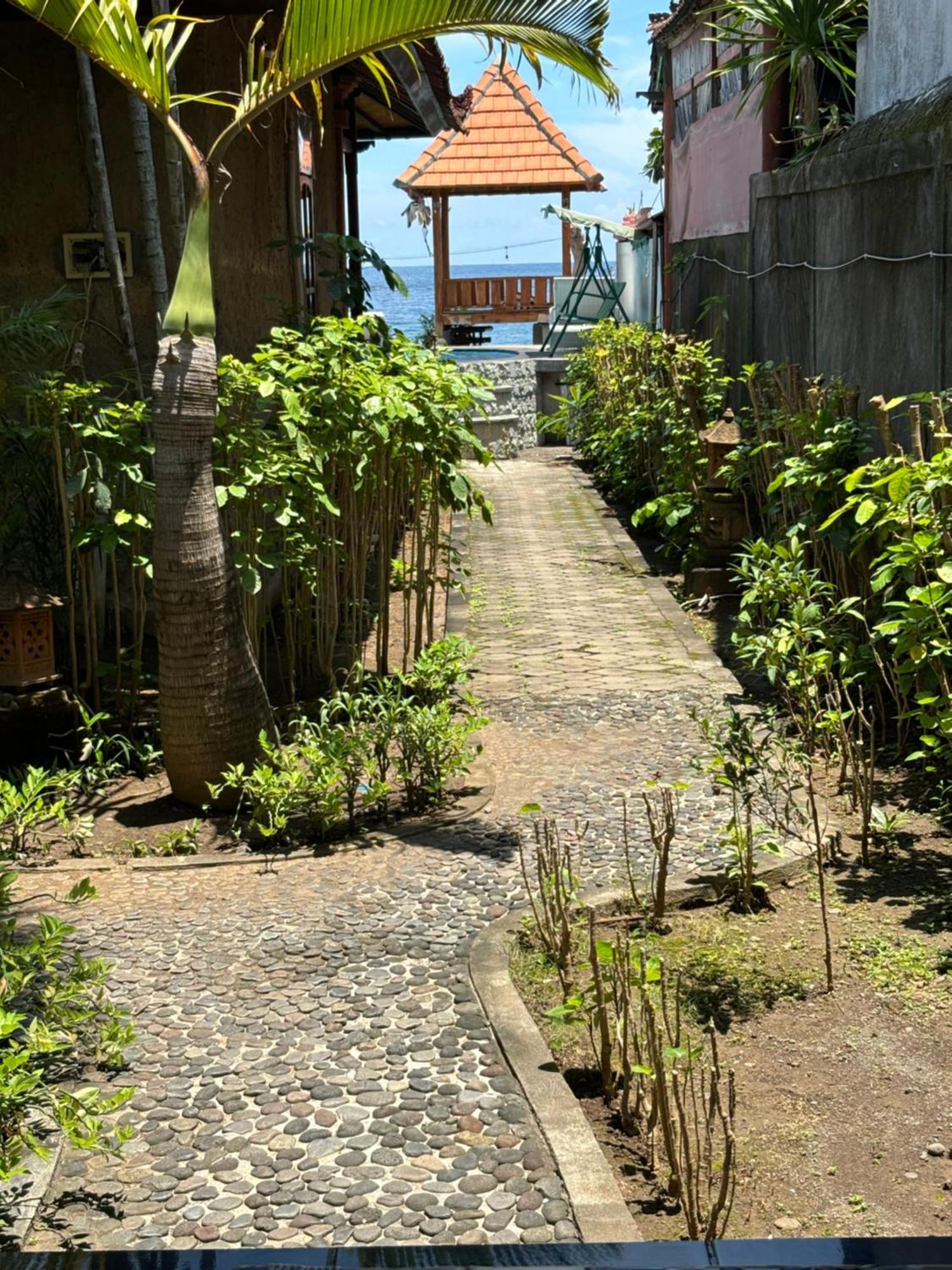 Bahari Beach Amed Екстериор снимка