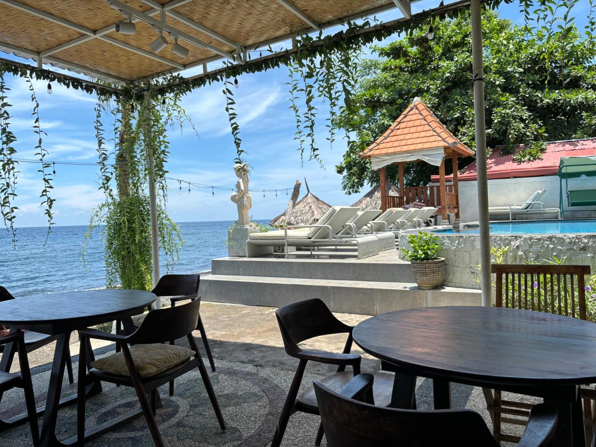 Bahari Beach Amed Екстериор снимка
